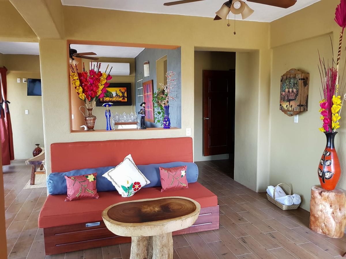 Casa Arcoiris Zihuatanejo B&B Экстерьер фото